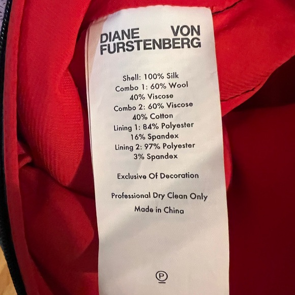 Diane Von Furstenberg one-of-a-kind D-Ring Crossover Sequins & Silk Dress - Picture 8 of 15